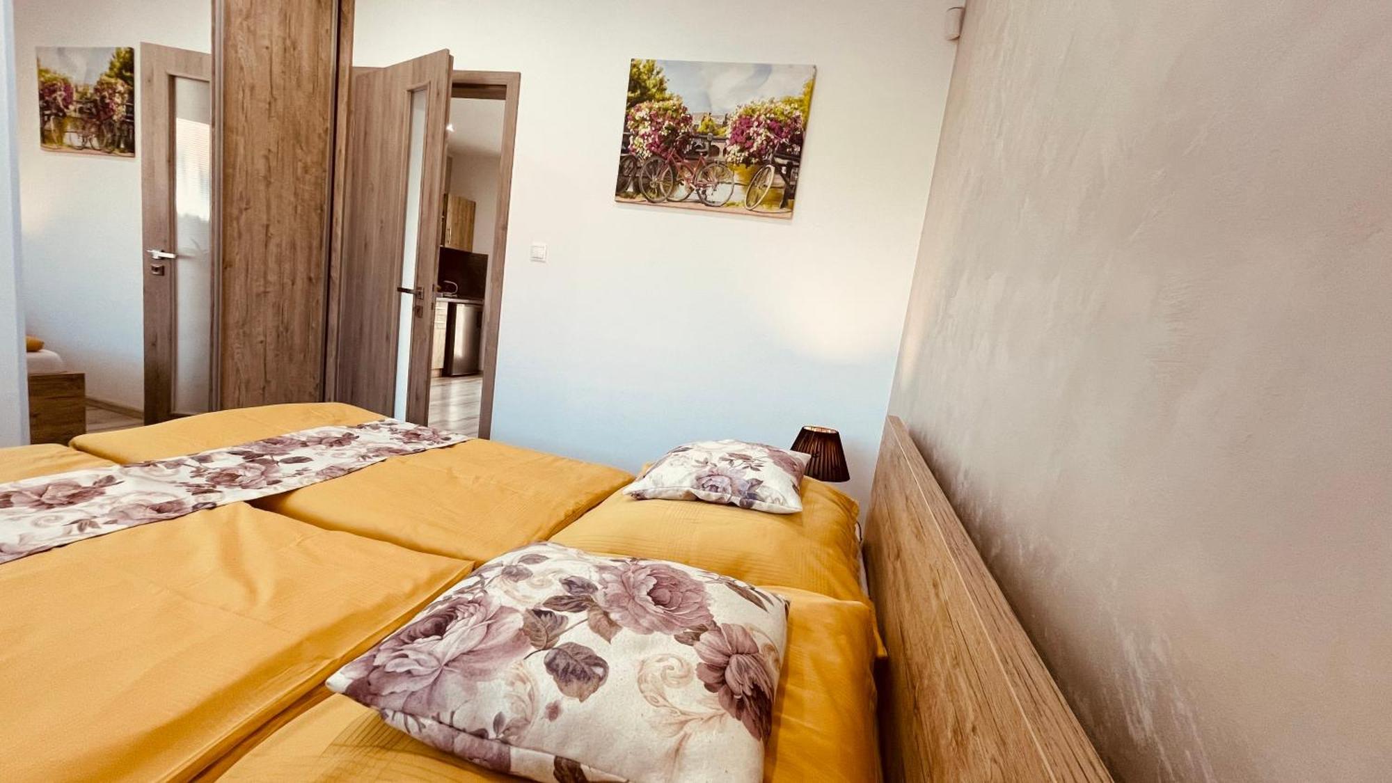 Eugen Apartman Veľký Meder Exterior foto